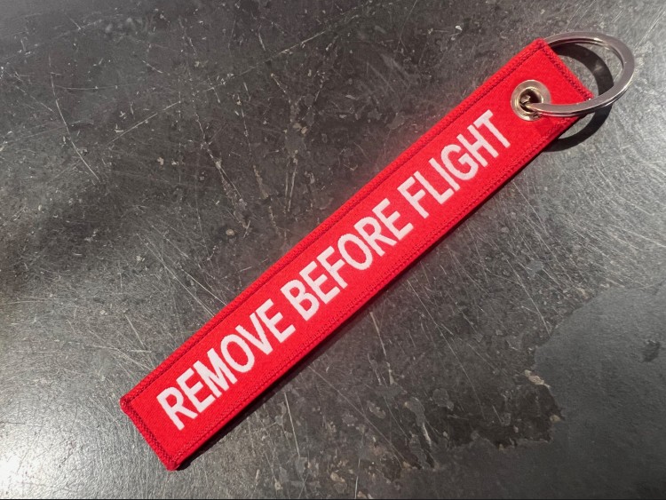 Key Tag - REMOVE BEFORE FLIGHT